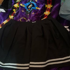 Hot topic skirt